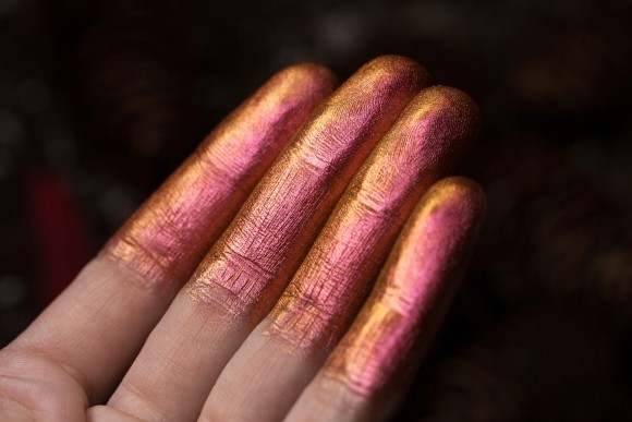 Тени для век Tammy Tanuka "Внимающая Беличьим Просьбам" - локация Лунное Плато, 1 мл Тени для век Tammy Tanuka "Внимающая Беличьим Просьбам" - локация Лунное Плато, 1 мл