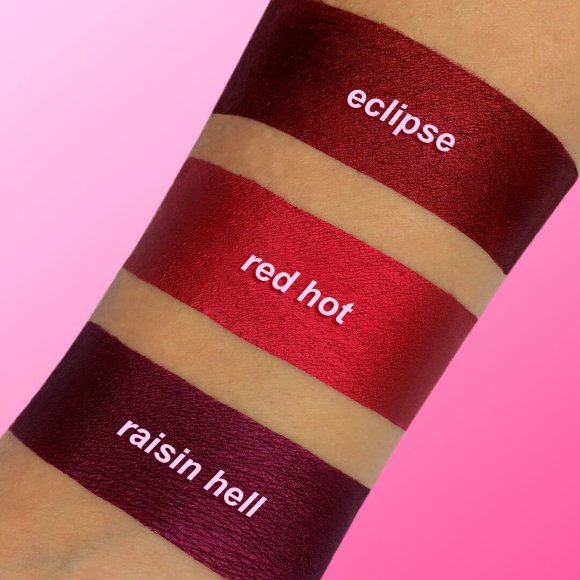 Металлическая помада для губ Lime Crime Velvetines Red Hot
