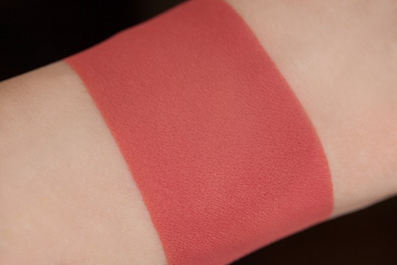 Тени для век Tammy Tanuka "Коралловая Маркиза" - локация Темный Замок, 1 мл