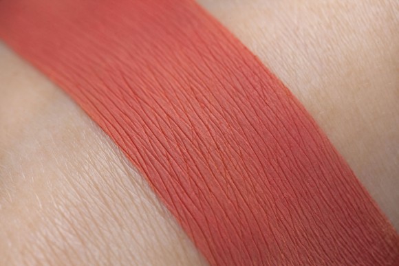 Тени для век Tammy Tanuka "Коралловая Маркиза" - локация Темный Замок, 1 мл