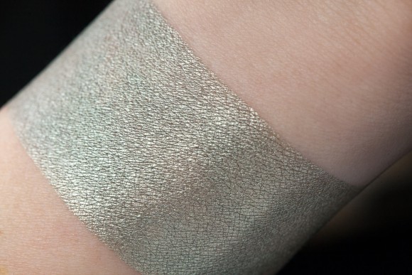 Тени для век Tammy Tanuka "Генеральская Дочь" - локация Горная Деревушка, 1 мл