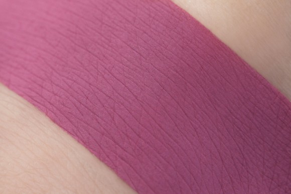 Тени для век Tammy Tanuka "Придворная Щебетунья" - локация Светлый Замок, 1 мл Тени для век Tammy Tanuka "Придворная Щебетунья" - локация Светлый Замок, 1 мл