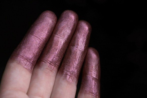 Тени для век Tammy Tanuka "Кутюрье Каштановой Аллеи" - локация Чудолесье, 1 мл