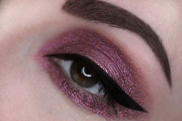 Тени для век Tammy Tanuka "Кутюрье Каштановой Аллеи" - локация Чудолесье, 1 мл