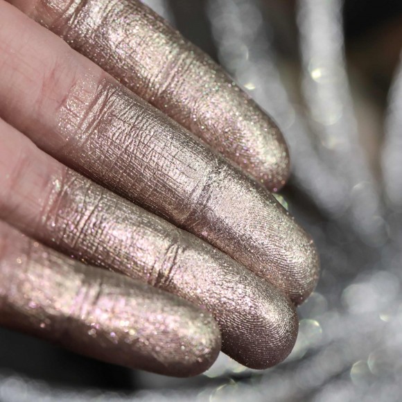 Тени для век Tammy Tanuka "Познавшая Сладость Бриллиантов" - локация Горная Деревушка, 0.5 мл