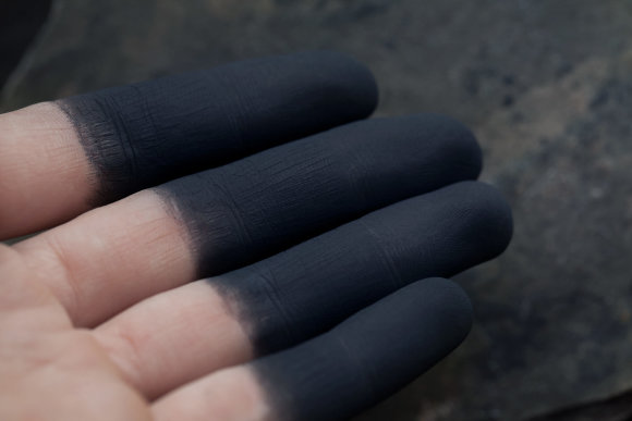 Тени для век Tammy Tanuka "Леди Кузницы Синего Пламени", локация Темный Замок, 1 мл