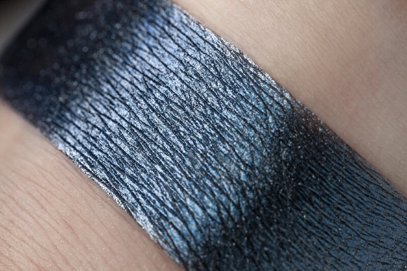 Тени для век Tammy Tanuka "Бессмертная" - локация Туманные Земли, 1 мл