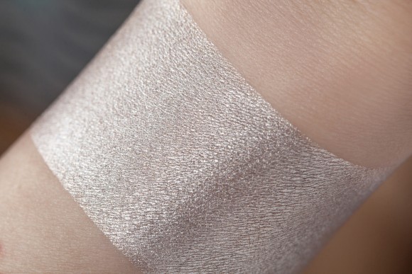 Тени для век Tammy Tanuka "Белокурая Атаманша" - локация Горная Деревушка, 1 мл