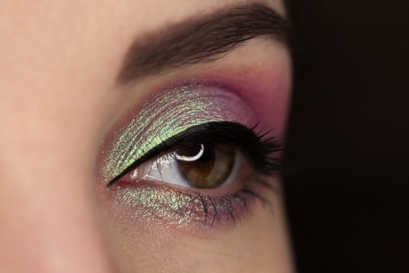 Тени для век Tammy Tanuka "Сердцеедка" - локация Цветущие Земли, 1 мл Тени для век Tammy Tanuka "Сердцеедка" - локация Цветущие Земли, 1 мл