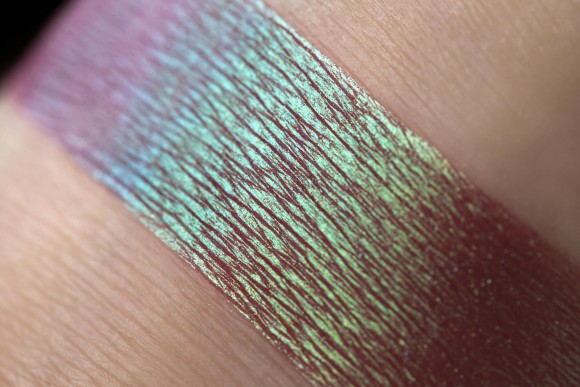 Тени для век Tammy Tanuka "Сердцеедка" - локация Цветущие Земли, 1 мл Тени для век Tammy Tanuka "Сердцеедка" - локация Цветущие Земли, 1 мл