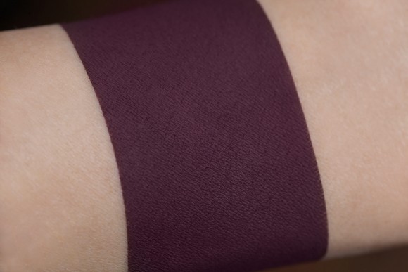 Тени для век Tammy Tanuka "Соблазнившая Королеву" - локация Темный Замок, 1 мл