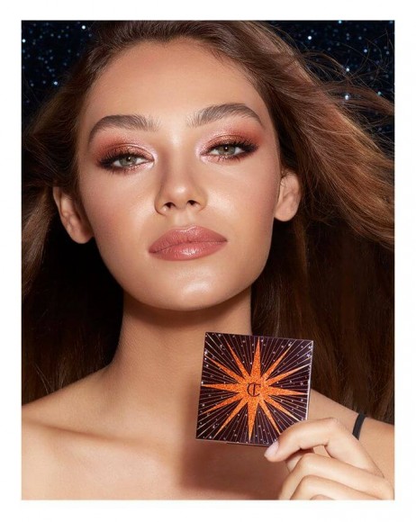 Палетка теней Charlotte Tilbury - Luxury Palette of Pops - Celestial Eyes Палетка теней Charlotte Tilbury - Luxury Palette of Pops - Celestial Eyes