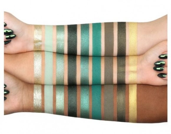 [Уценка] Палетка теней Huda Beauty - Emerald Obsessions Palette [Повреждение при транспортировке] 1