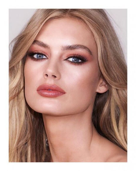 Палетка теней Charlotte Tilbury - Easy Eye Palette - Charlotte Darling Палетка теней Charlotte Tilbury - Easy Eye Palette - Charlotte Darling