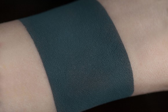 Тени для век Tammy Tanuka "Утешенная Волной" - локация Темный Замок, 1 мл