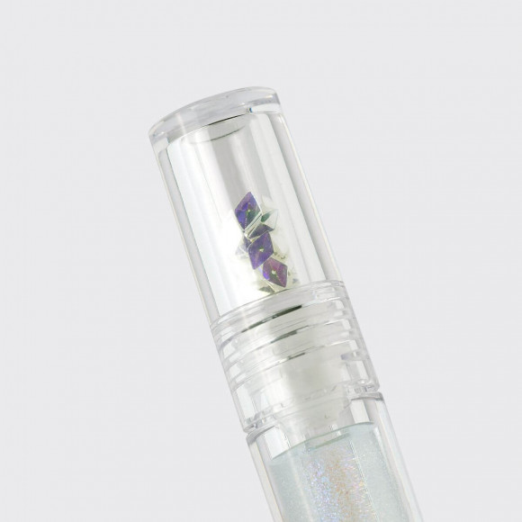 Блеск для губ VIVIENNE SABO - Aurora Borealis - Lip Gloss - 01 Прозрачный с сиренево-голубыми сияющими частицами Блеск для губ VIVIENNE SABO - Aurora Borealis - Lip Gloss - 01 Прозрачный с сиренево-голубыми сияющими частицами