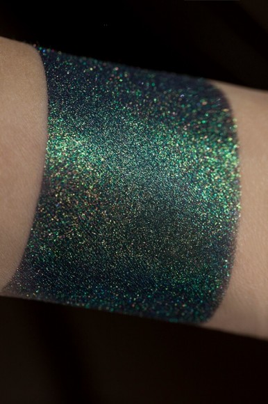 Тени для век Tammy Tanuka "Гарпия" - локация Туманные Земли, 0.5 мл Тени для век Tammy Tanuka "Гарпия" - локация Туманные Земли, 0.5 мл