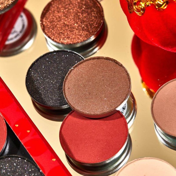 Палетка теней ColourPop - Lucky Ox