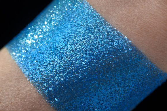 Тени для век Tammy Tanuka "Любимица Фортуны" - локация Беспокойное Море, 1 мл