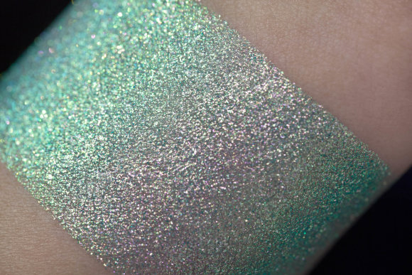 Тени для век Tammy Tanuka "Островитянка" - локация Беспокойное Море, 0.5 мл