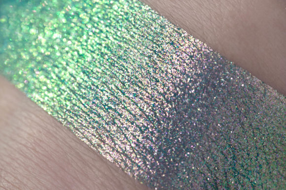 Тени для век Tammy Tanuka "Островитянка" - локация Беспокойное Море, 0.5 мл