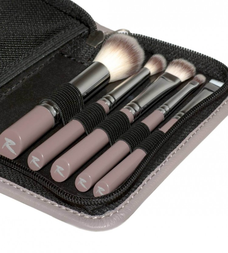 Набор кистей для макияжа Озон