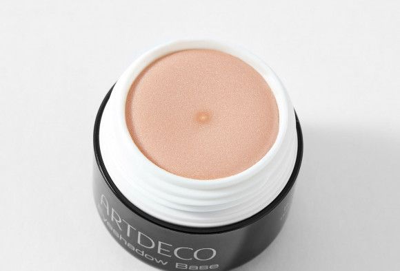 База под тени ARTDECO - Eyeshadow Base, 5 мл База под тени ARTDECO - Eyeshadow Base, 5 мл