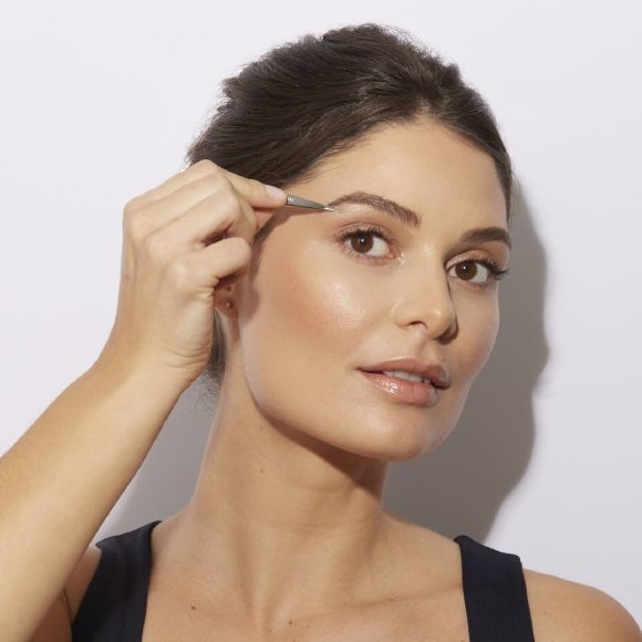 Набор пинцетов для бровей Tweezerman скошенный и точечный в чехле - Petite Tweeze Set Black Case