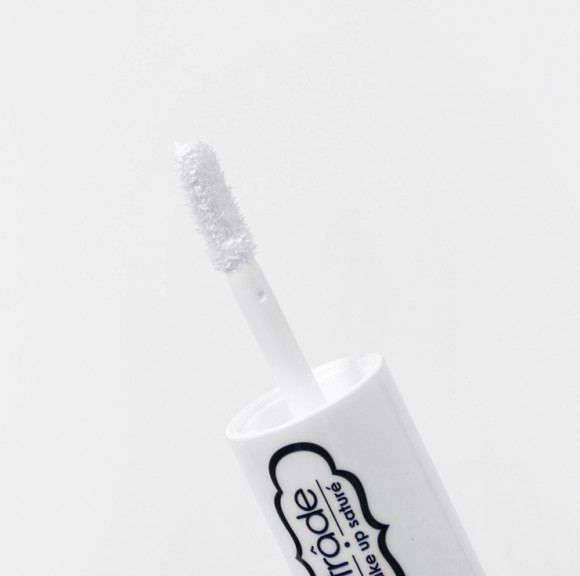 Тени жидкие двусторонние Estrade - Matte&Shine, тон 76 Тени жидкие двусторонние Estrade - Matte&Shine, тон 76