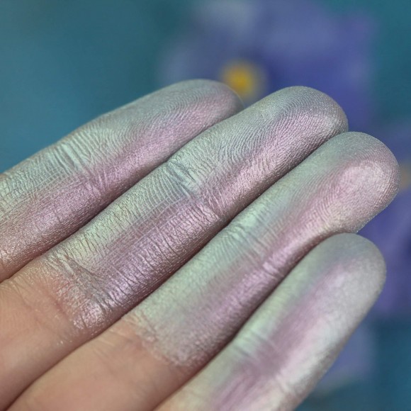 Тени для век Tammy Tanuka "Водяная Фея" - локация Беспокойное Море, 1 мл