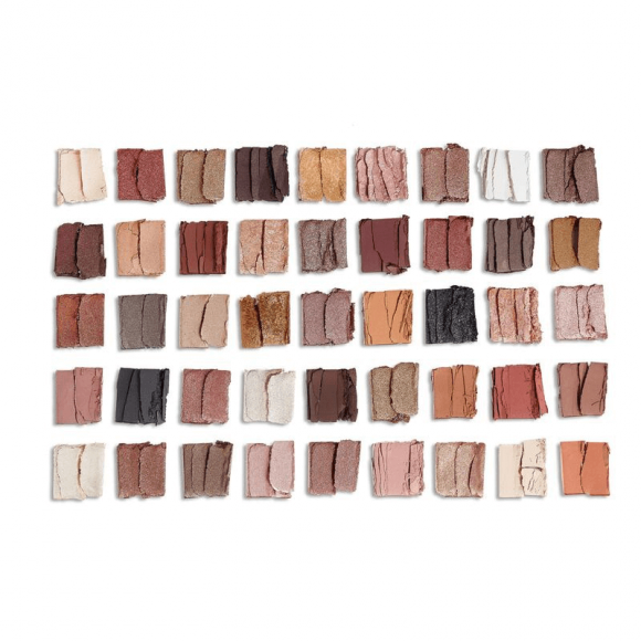 Палетка теней Makeup Revolution Maxi Reloaded Palette Large It Up