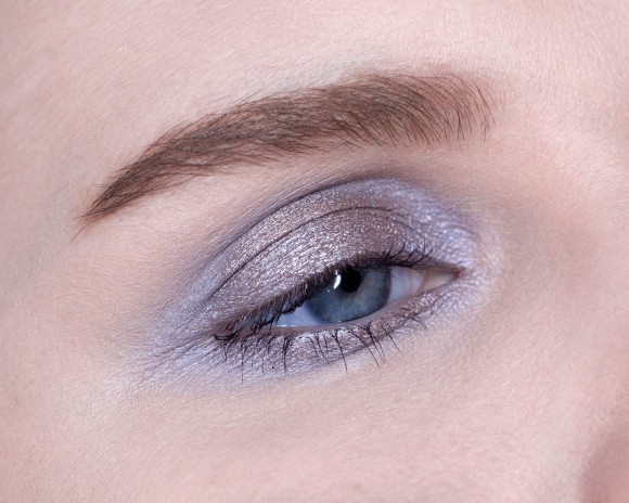 Тени для век Tammy Tanuka "Волчий Пастырь" - серия Туманные Земли, 1 мл Тени для век Tammy Tanuka "Волчий Пастырь" - серия Туманные Земли, 1 мл