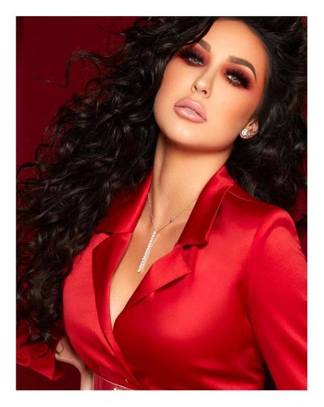 Палетка теней Morphe x Jaclyn Hill - Ring The Alarm Палетка теней Morphe x Jaclyn Hill - Ring The Alarm