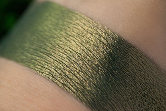 Тени для век Tammy Tanuka "Проводница Мшистых Топей" - серия Горная Деревушка, 1 мл