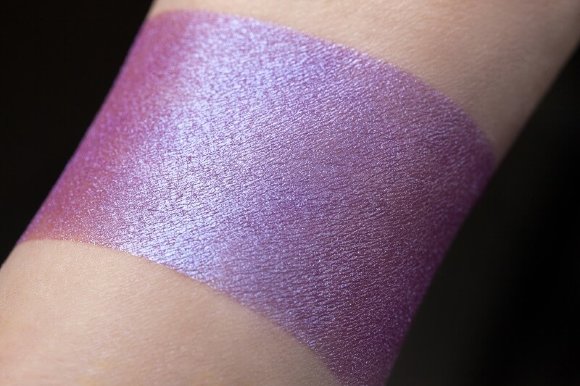 Тени для век Tammy Tanuka "Слышащая Шепот Сирени"- локация Цветущие Земли, 1 мл