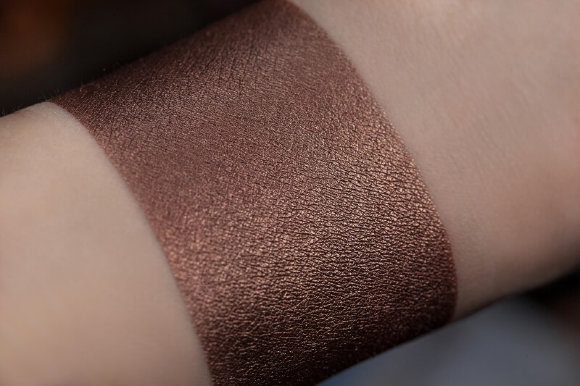 Тени для век Tammy Tanuka "Сообщница Бурого Брата" - локация Чудолесье, 1 мл Тени для век Tammy Tanuka "Сообщница Бурого Брата" - локация Чудолесье, 1 мл