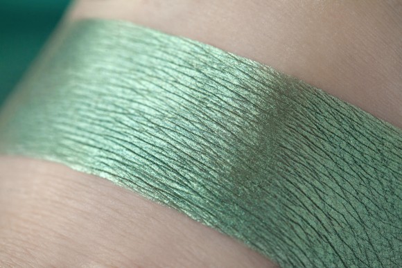 Тени для век Tammy Tanuka "Тростинка" - серия Беспокойное Море, 1 мл Тени для век Tammy Tanuka "Тростинка" - серия Беспокойное Море, 1 мл