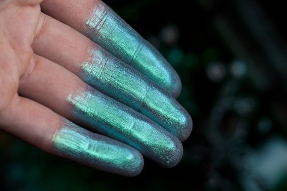 Тени для век Tammy Tanuka "Красавица на Подводной Колеснице" - локация Беспокойное Море, 1 мл