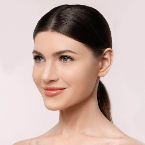 Блеск ухаживающий для губ Shik - 04 - Light Peach