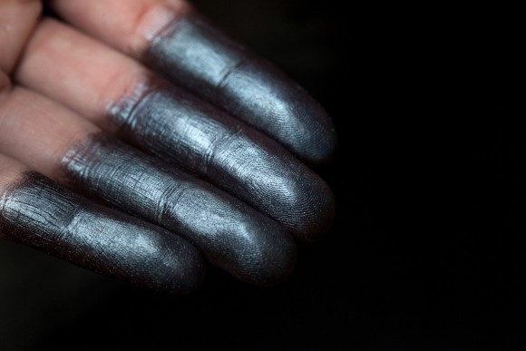 Тени для век Tammy Tanuka "Наездница на Черном Быке" - серия Туманные Земли, 1 мл