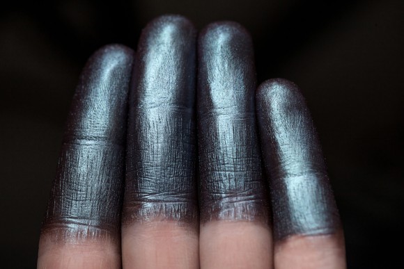 Тени для век Tammy Tanuka "Наездница на Черном Быке" - серия Туманные Земли, 1 мл