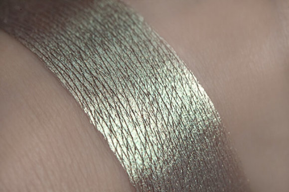 Тени для век Tammy Tanuka "Иволга" - локация Горная Деревушка, 1 мл