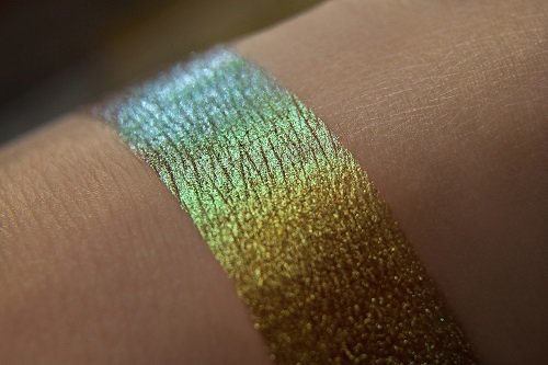 Тени для век Tammy Tanuka "Затаившая Биение Сердца" - коллекция Горная деревушка, 1 мл