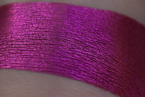 Тени для век Tammy Tanuka "Затмившая Солнце" - серия Духи, 1 мл Тени для век Tammy Tanuka "Затмившая Солнце" - серия Духи, 1 мл