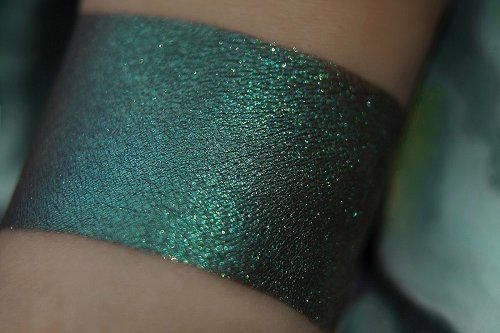 Тени для век Tammy Tanuka "Хранительница Ключей Некрополиса" - коллекция Нежить, 1 мл Тени для век Tammy Tanuka "Хранительница Ключей Некрополиса" - коллекция Нежить, 1 мл