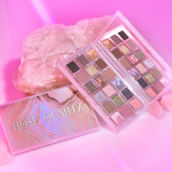 Палетка теней Huda Beauty - Rose Quartz Eyeshadow Palette