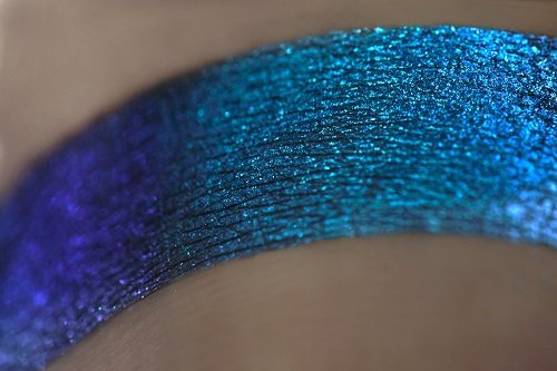 Тени для век Tammy Tanuka "Дочь Ледяного Дракона" - коллекция Повелительницы Драконов, 1 мл Тени для век Tammy Tanuka "Дочь Ледяного Дракона" - коллекция Повелительницы Драконов, 1 мл