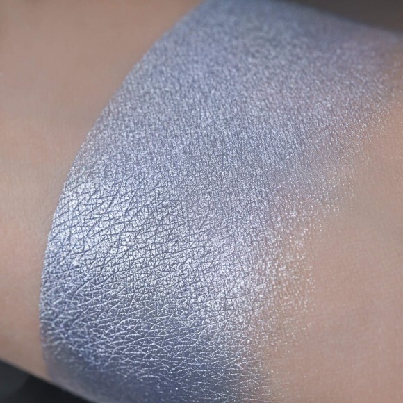 Тени для век Tammy Tanuka "Изливающаяся Дождями" - локация Лунное Плато, 1 мл