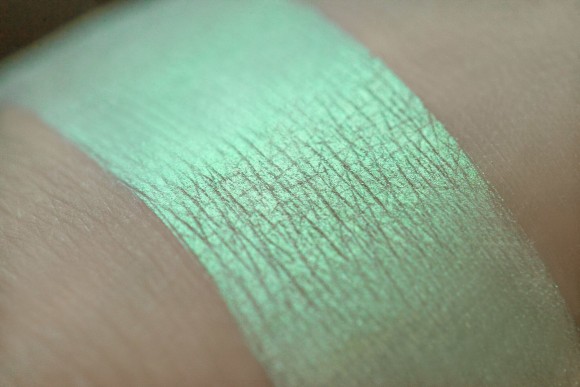 Тени для век Tammy Tanuka "Изумрудная пыль" gr1 - коллекция Драгоценная Пыль, 1 мл