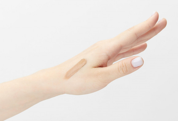 Тональный крем PROMAKEUP laboratory с бархатным покрытием - REVIVE SKIN - 203 натуральный бежевый / нейтральный